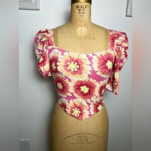 Free People women’s fitted floral top with cross cross back and puff sleeves XS